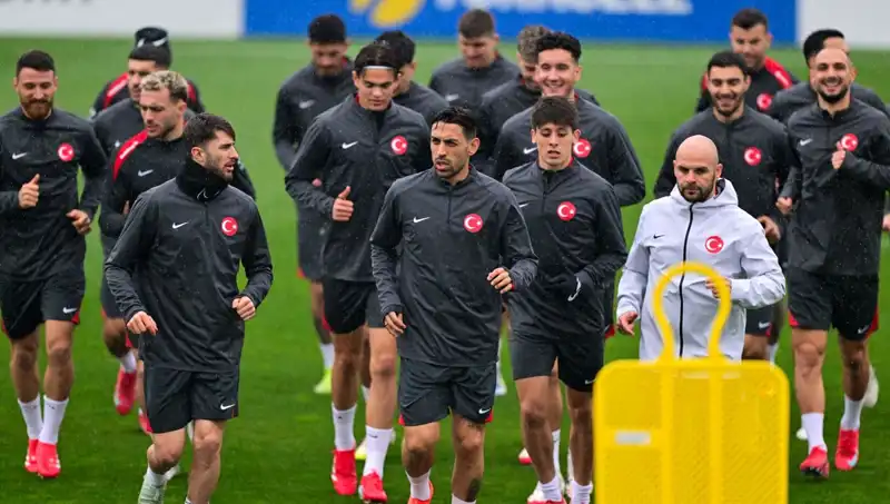 Milli Takım Hazırlıklarına Başladı: İki Futbolcu Sakatlık Nedeniyle Yer Alamadı