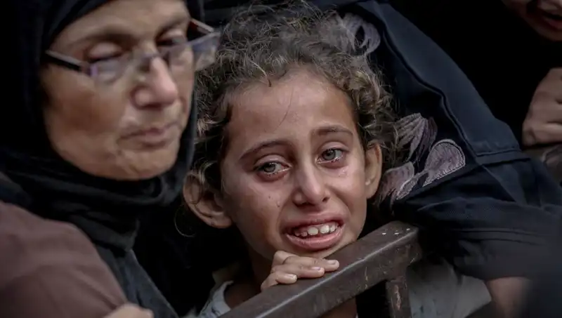 Gazze’de Açlık Krizi Derinleşiyor: İsrail Askerlerinden Şok Eylem