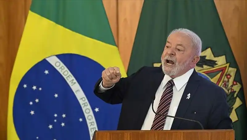 Brezilya Başkanı Lula'dan Eski Başkan Bolsonaro'ya Sert Mesaj: Adalet Yerini Bulsun!