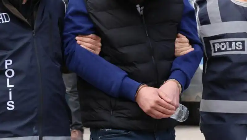 Türkiye’de DAEŞ’e Yönelik Operasyon: 4 İl, 4 Gözaltı