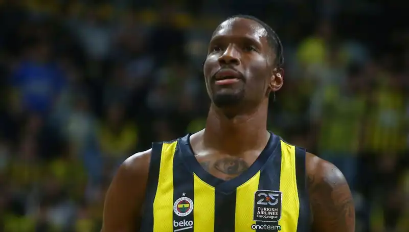 Nigel Hayes-Davis’in Transferi ile Takımı Yeniden Şekilleniyor