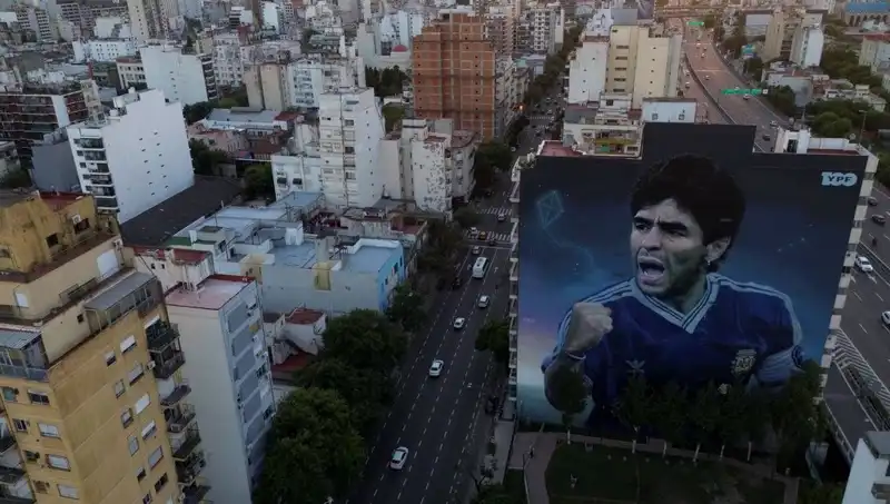 Maradona'nın Ölümündeki Sağlık Skandalı: 7 Sağlık Çalışanı Cinayetle Yargılanacak
