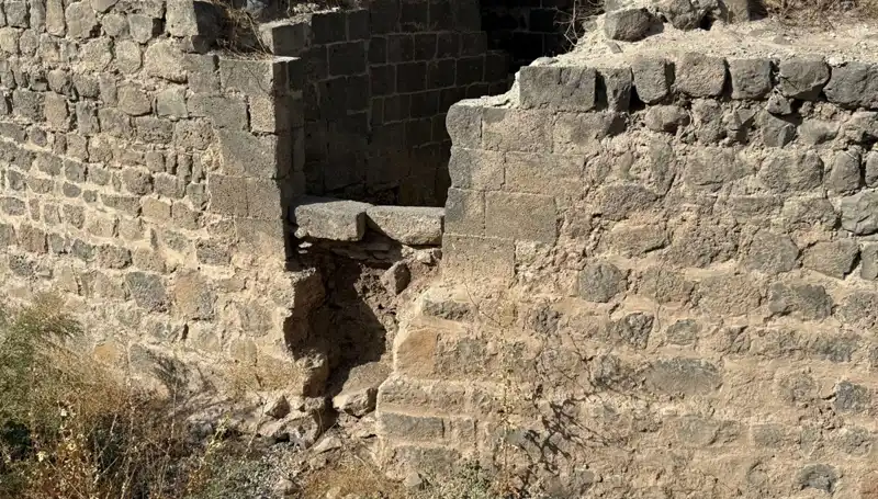 Diyarbakır'daki Saint George Kilisesi'nin Tarihi Yanılgısını Ortaya Koyan Kitabe Bulundu