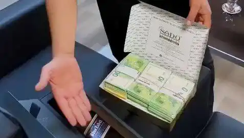 Manavgat Belediyesi'nde Baklava Kutusuyla Para Operasyonu Şoku