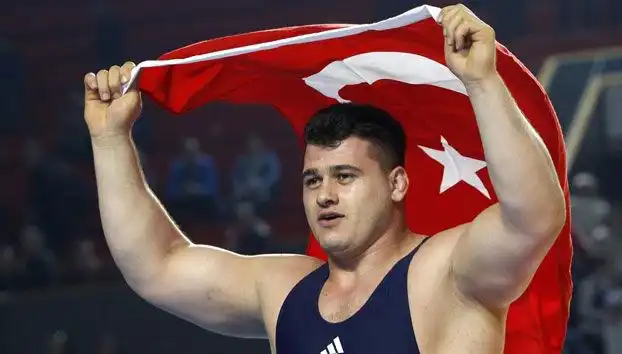 Milli Güreşçi Rıza Kayaalp’e Şok İhtar: 4 Yıl Men Cezası
