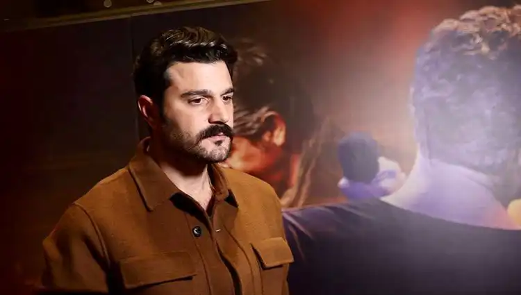 Murat Göğebakan: Kalbim Yaralı Dizisi Oyuncu Kadrosu ve Detaylar