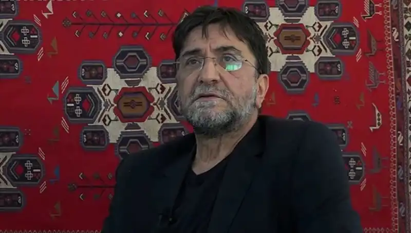 Gazeteci Nihat Genç'ten Acı Haber: Hayatını Kaybetti
