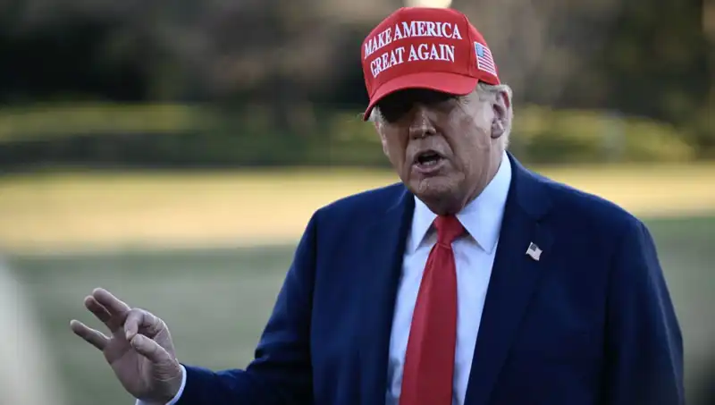 Trump'tan Kendini Öven Sözler: Ukrayna Krizi ve Savaşı Önlediği İddiası