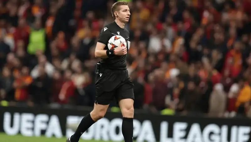 Galatasaray-Antalyaspor Maçının VAR Hakemliği Belçikalı Lawrence'a Emanet Edildi