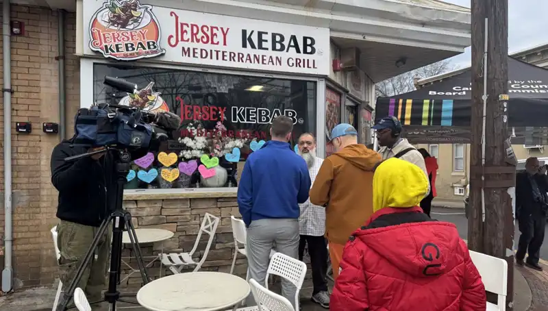 Türk Aile Şokta: Yeşil Kart Beklerken Gözaltına Alındılar