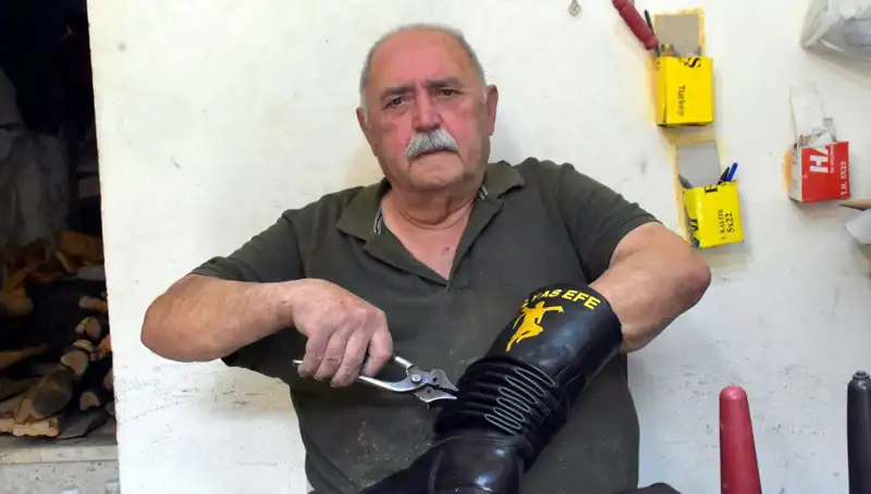 64 Yıldır Zanaatın Başında: Tireli Hasan Usta'nın Hikayesi