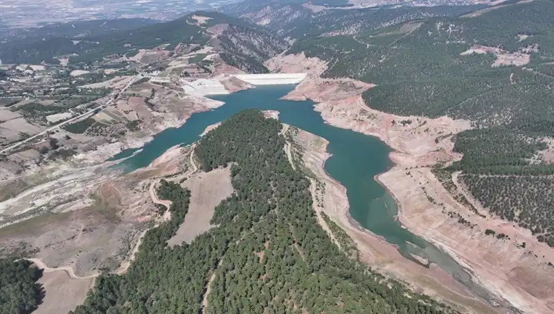 Denizli'de Su Tasarrufu Çağrısı: Suyun Doluluk Oranı Tehlikeli Seviyelere Geri Dönüyor
