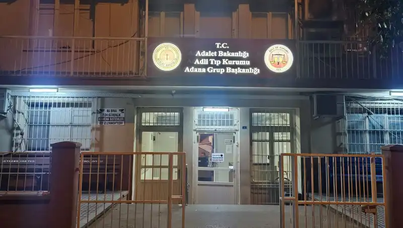 Sokak Ortasında Vurulmuş Halde Bulunan Genç Adamın Mysterious Ölümü