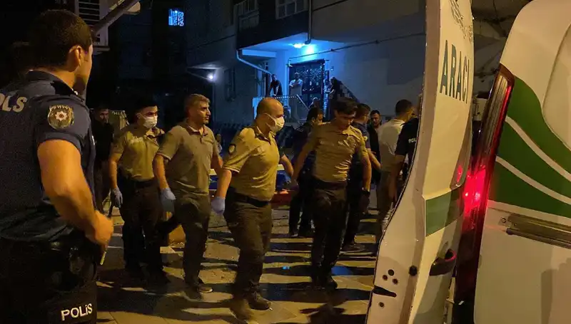 Eşini Acımasızca Katleden Kişi Sonrasında İntihar Etti
