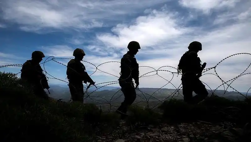 İki İlde Düzensiz Göçmen Operasyonu: 32 Kişi Yakalandı