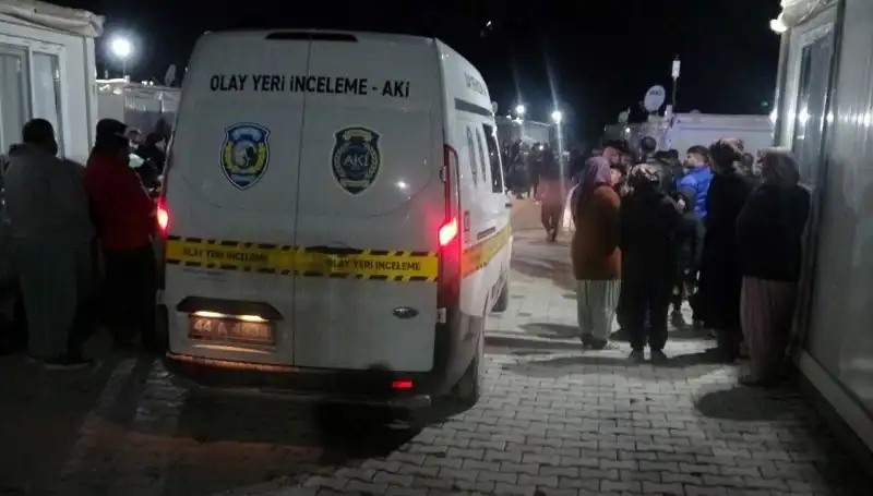 : Silahlı Husumet: İki Taraf Arasında Kanlı Kavga!