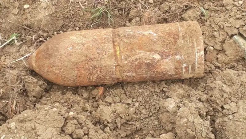 Çanakkale'de Tarihi Buluntular: Patlamamış Top Mermisi İhlali