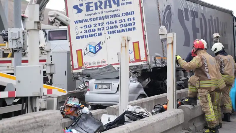 Bayram Tatilinde Trafikte Duygusal İfadeler: 72 Hayat Kaybı