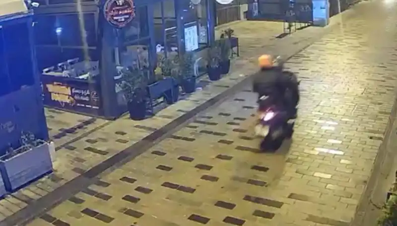 Gece Kulübünde Taraflar Arasında Haraç Saldırısı: Panik Dolu Anlar