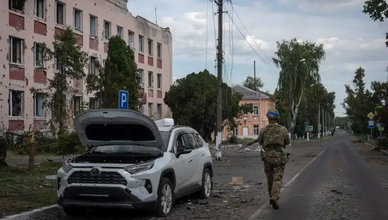 Ukrayna’nın Son Umudu: Rus Güçlerinin Kursk’u Geri Alışı