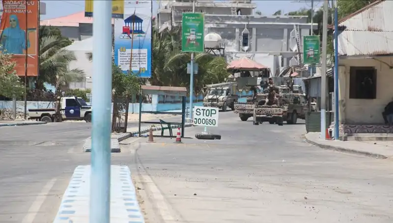 Somali'de Otele Silahlı Baskın: Hayatlar Tehlikede!
