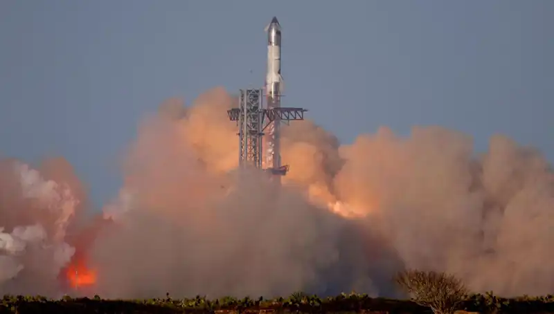 SpaceX Starship: Uzay Yolculuğunda Yeni Bir Dönüm Noktası mı?