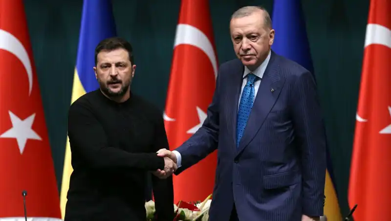 Rusya-Ukrayna Gerginliği Tırmanırken Zelenski Türkiye'den Yardım İstedi